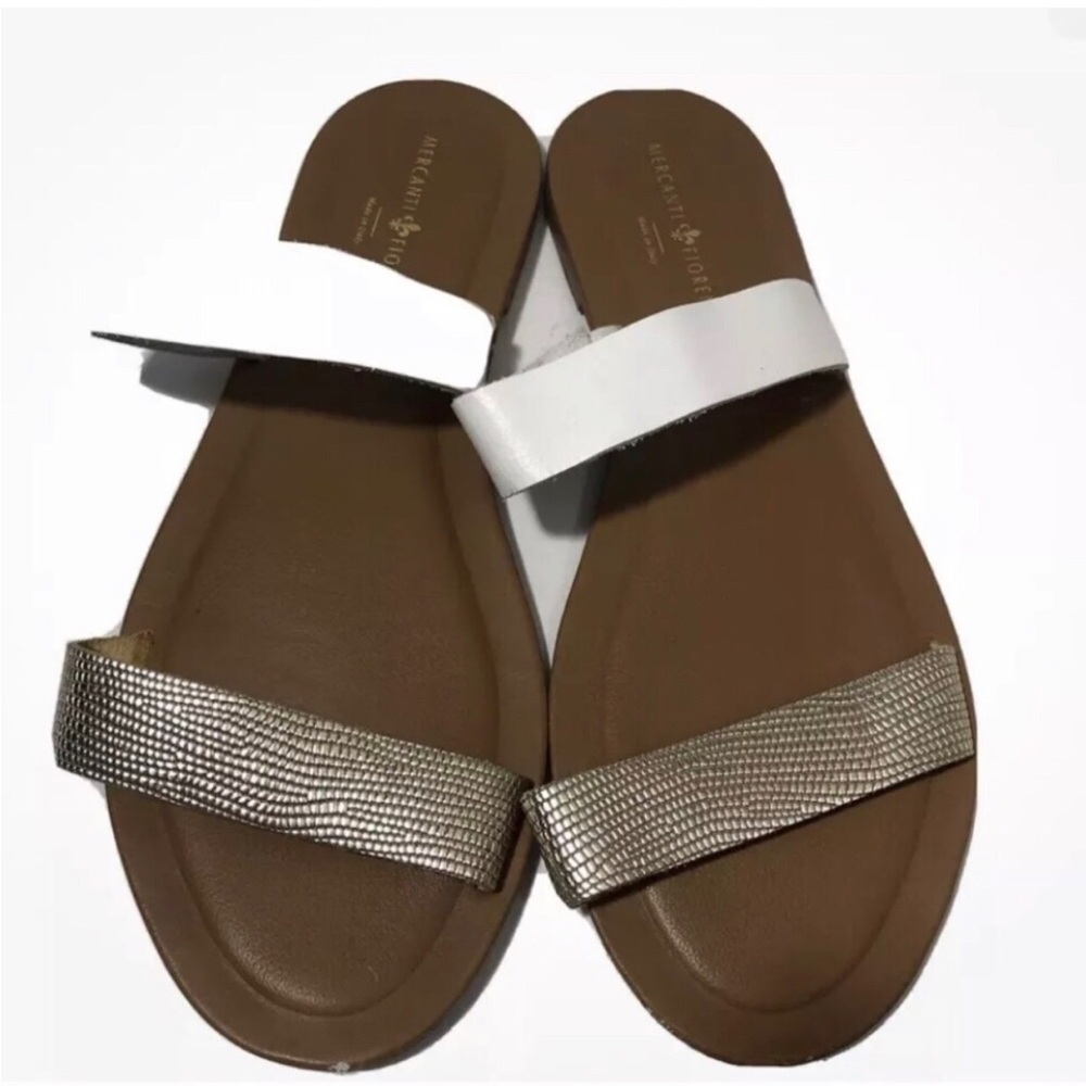 Mercanti Fiorentini White and Gold Sandals. Size 11.